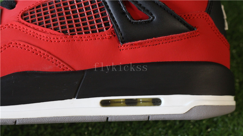 Authentic Air Jordan IV 4 Toro Bravo